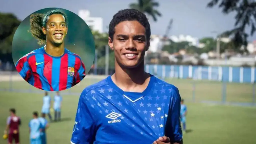 Ronaldinho's son made his Barcelona youth team debut