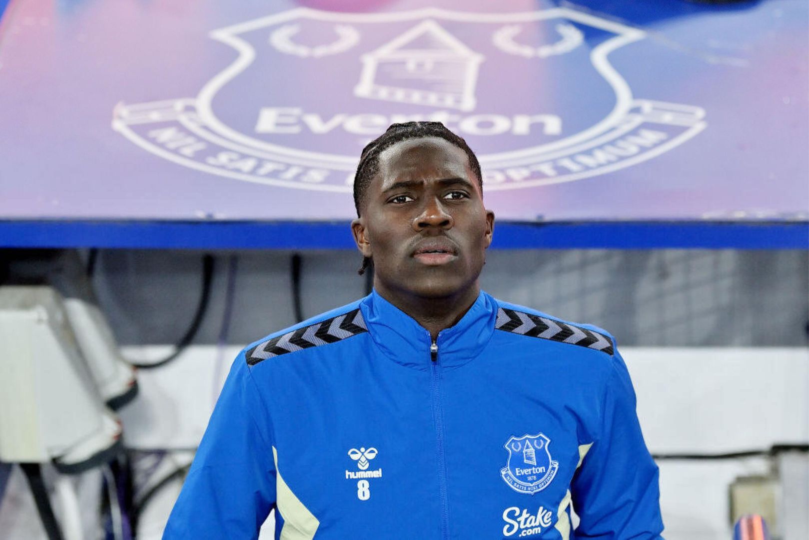 LIVERPOOL, ENGLAND - DECEMBER 27: Amadou Onana of Everton before the Premier League match between Everton FC and Manchester City at Goodison Park on December 27, 2023 in Liverpool, England.