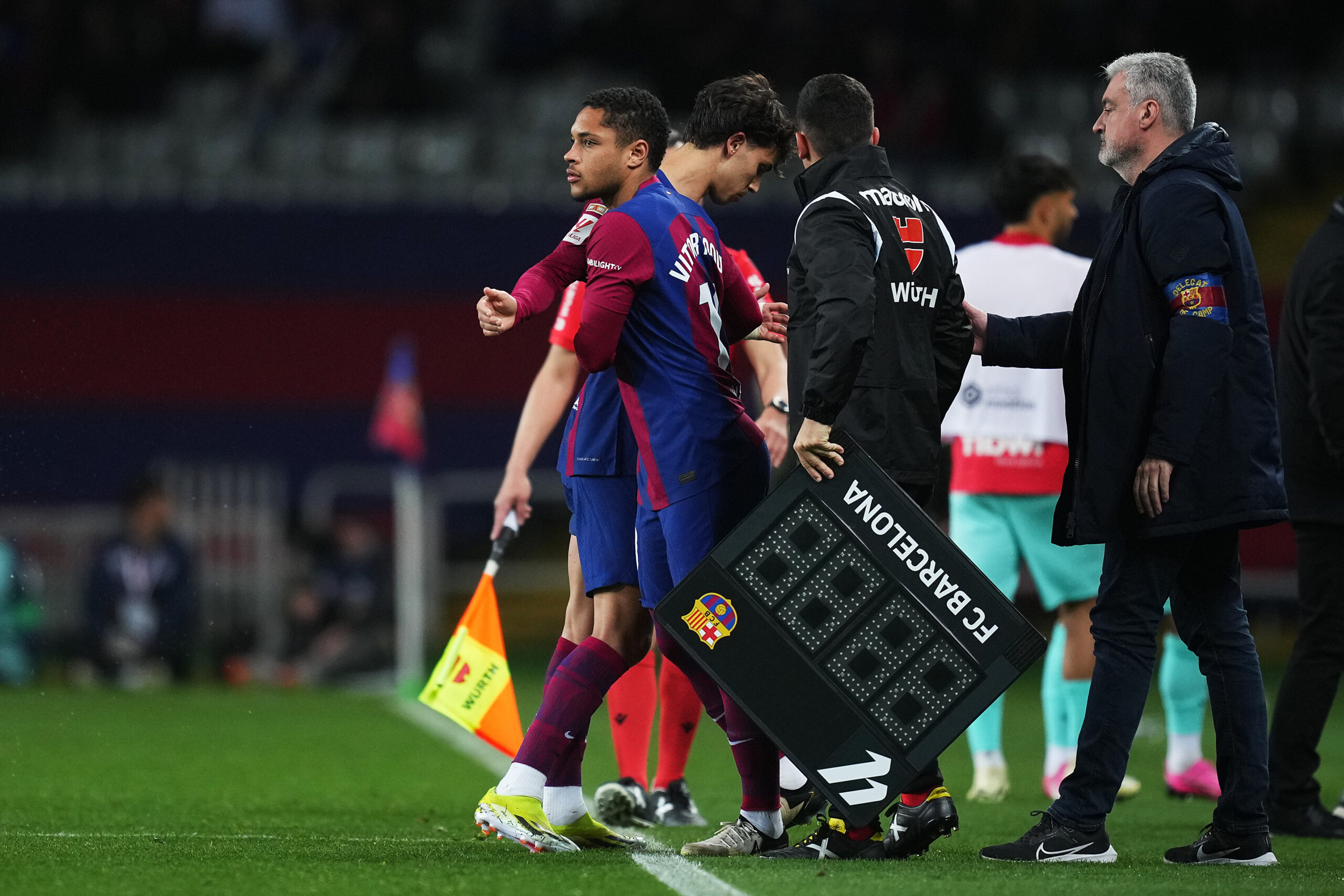 BARCELONA, SPAIN - MARCH 08: Vitor Roque of FC Barcelona is substituted on for Joao Felix of FC Barcelona during the LaLiga EA Sports match between FC Barcelona and RCD Mallorca at Estadi Olimpic Lluis Companys on March 08, 2024 in Barcelona, Spain.