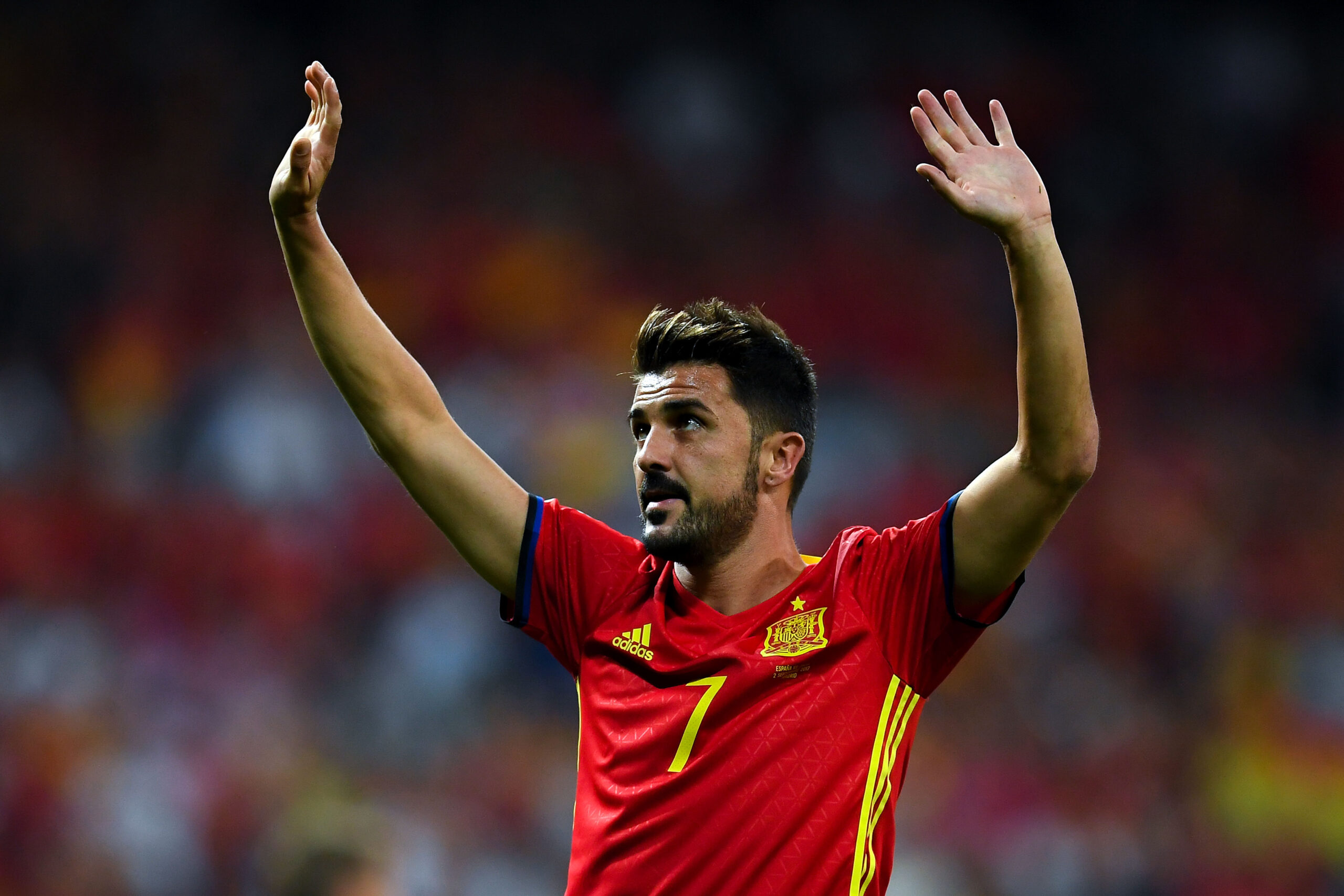 MADRID, SPAIN - SEPTEMBER 02: David Villa of Spain acknownledges the fans during the FIFA 2018 World Cup Qualifier between Spain and Italy at Estadio Santiago Bernabeu on September 2, 2017 in Madrid, Spain.