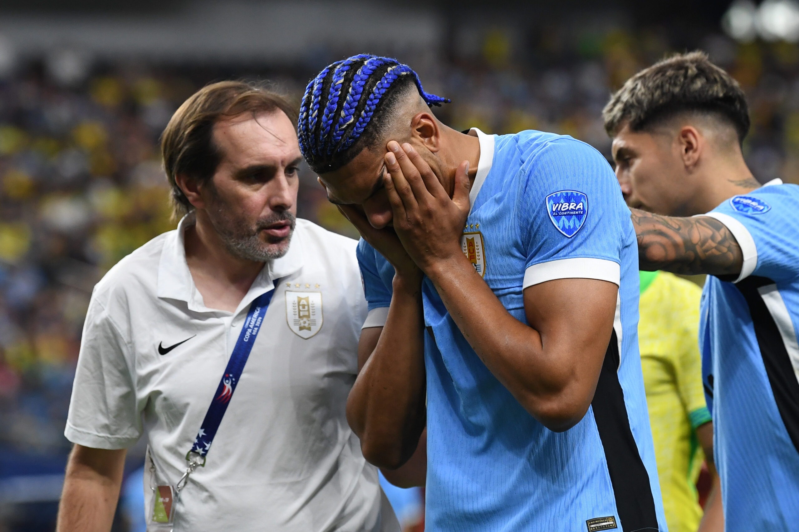 LAS VEGAS, NEVADA - JULY 06: Ronald Araujo of Uruguay reacts after suffering an injury during the CONMEBOL Copa America 2024 quarter-final match between Uruguay and Brazil at Allegiant Stadium on July 06, 2024 in Las Vegas, Nevada.